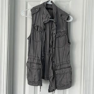Max Jeans gray utility vest